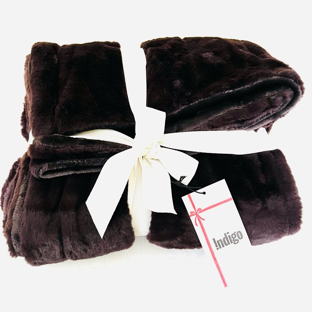 Indigo Dark brown color soft and shiny faux fur throw 50” x 60” inches NWT